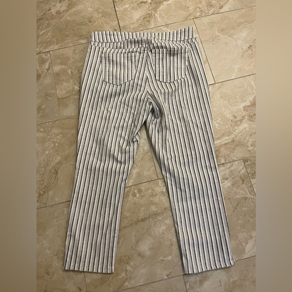 Westbound Size 12 White Striped “The High Rise Fit” Jeans - Picture 6 of 7